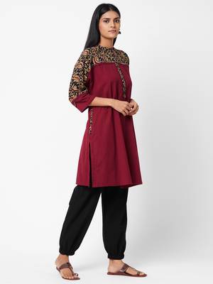 Maroon printed cotton ethnic-kurtis 3