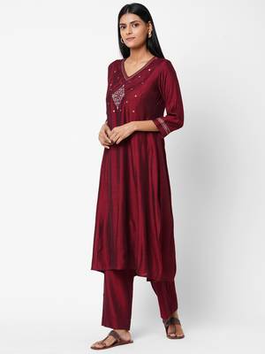 Maroon embroidered silk ethnic-kurtis 4