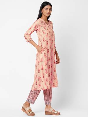Pink embroidered viscose ethnic-kurtis 3