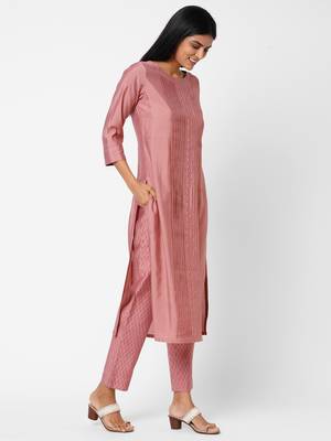 Pink embroidered viscose ethnic-kurtis 3