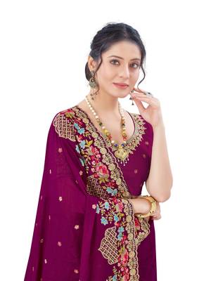 Wine plain silk saree with blouse 2