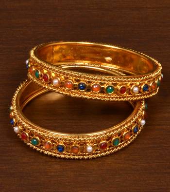 Gold Plated Stone Embellished Bangle Set for Women BD499 1