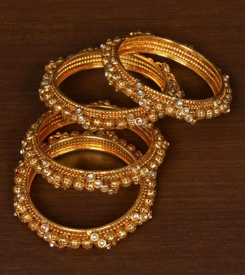 Gold Plated Kundan Embellished Designer Bangles BD516
