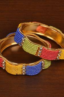 Gold plated zircon and beads embellished bangles BD522