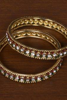Gold Plated Zircon Stone and Seed Beads Embellished Bangles BD515