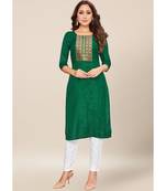 Green silk stitched quarter sleeve   Kurti