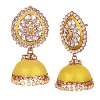 Yellow pearl earrings 3