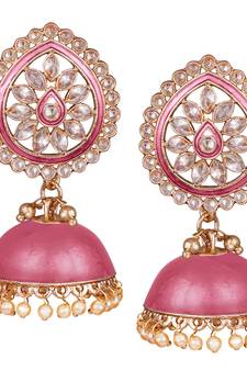 Pink pearl earrings