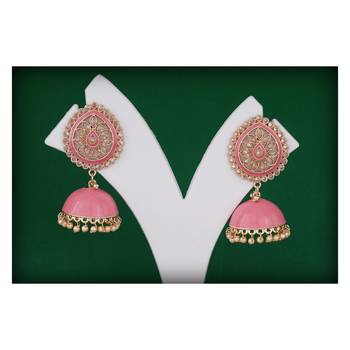 Pink pearl earrings 2