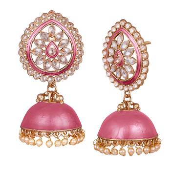 Pink pearl earrings 3