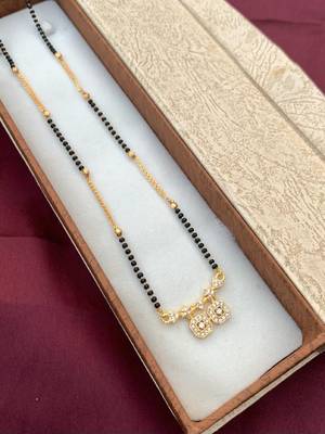 White diamond mangalsutra 1