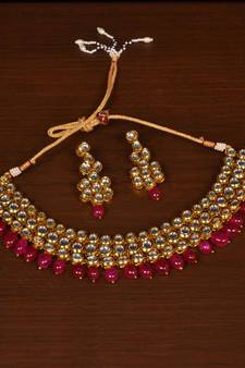 Kundan Embellished Multilayer Stone Choker FNN206