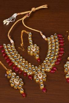 Kundan and Stone Embellished Designer Necklace FNN261