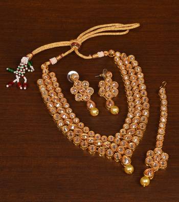Kundan Embellished Designer Wedding Necklace FNN267 1