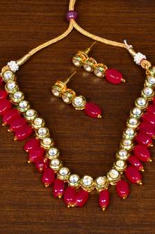 Kundan and Stone Embellished Necklace FNN273