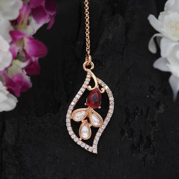 Pink maang-tikka 2