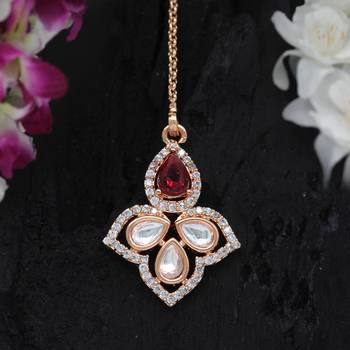 Pink maang-tikka 2