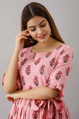 Fashionfricks Pink Rayon Anarkali Kurti 4