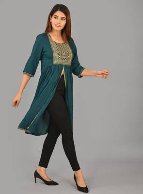 Aurish Green Embroidery Frontslit Kurti 2