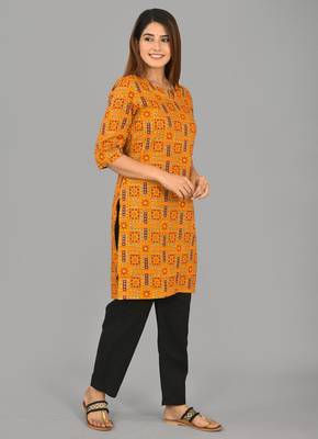 Aurish Traditional Mustered Kurta and Black Pant Set  4