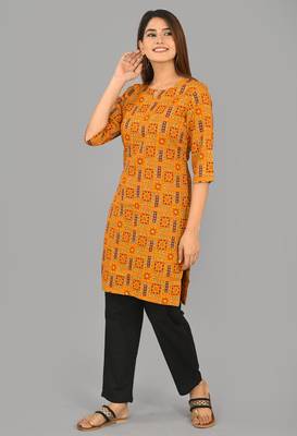 Aurish Traditional Mustered Kurta and Black Pant Set  5