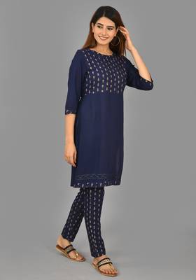 Royal Blue Print and Solid Kurta and Pant Set  4