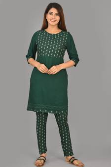 Aurish Green Print with Solid Kurta and Pant Set 