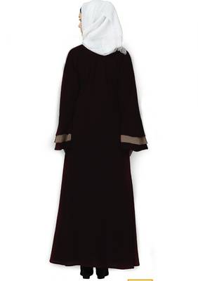Ayeza Naqab Umbrella stylish Abaya with Side Button With Hijab Crepe (Black Beige) 2