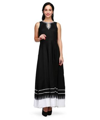 Black & White Rayon stitched     embroidered   Kurti 2