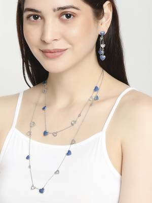 Blue crystal necklaces 1