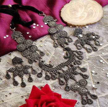 Silver necklaces 1