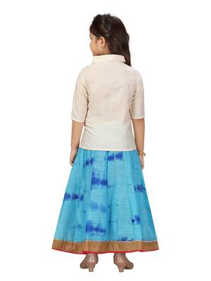 Turquoise plain silk stitched lehenga 3