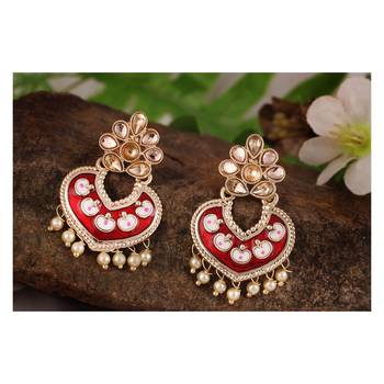 Red pearl earrings 3