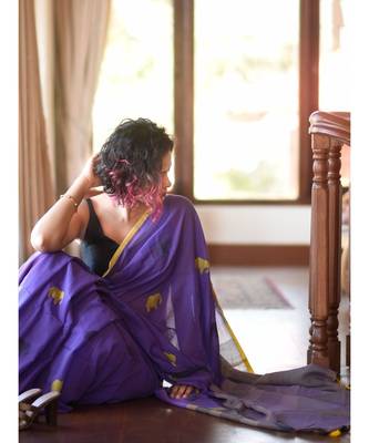 Purple Elepent Linen Saree All Over Flower Printed With Printed Blouse 4