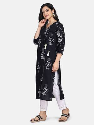 Black And White Handblock Printed Kurta 6