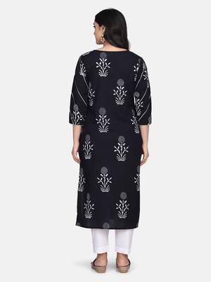 Black And White Handblock Printed Kurta 7