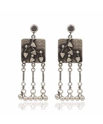 Joypur Wala Spring Design Drop Earrings 1