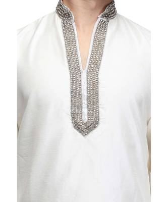 Off white raw silk kurta & pajama 4