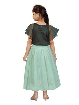 Sea-green plain net stitched lehenga 3