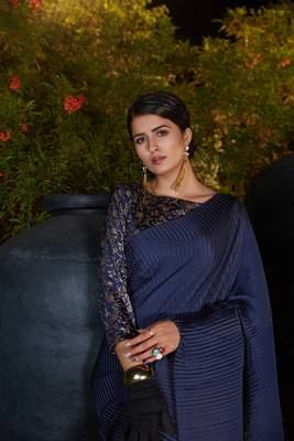 Navy blue woven silk saree with blouse 4