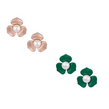 Green earrings 1