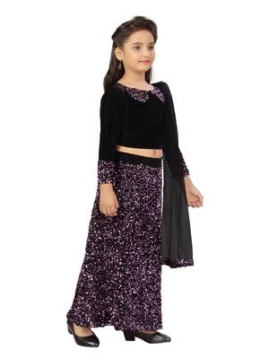 Pink sequins velvet stitched lehenga 5