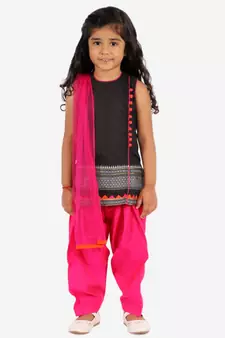 Girls potlis embellished Kurta Salwar and Dupatta set Black and Pink