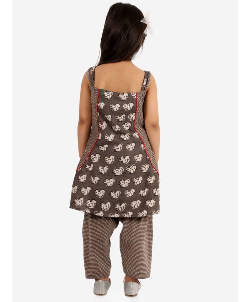 Checks And Squirrel Print Kurti With Patiala   Brown