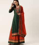 Women Green & Rust Foil Print Kurta with Skirt & Dupatta