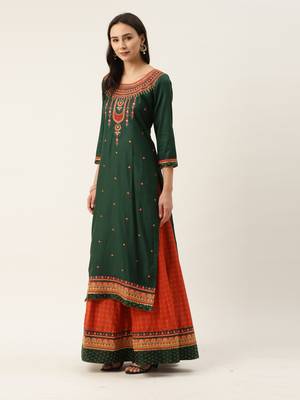 Women Green & Rust Foil Print Kurta with Skirt & Dupatta 4