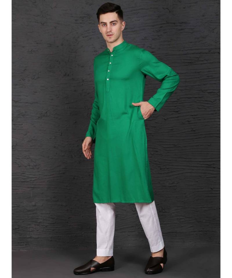 Green rayon kurta with Slim Fit Pant