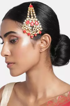 Red studded jewellery Yellow Gold Alloy   Passa