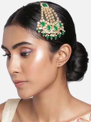 Green studded jewellery Yellow Gold Alloy   Passa 2