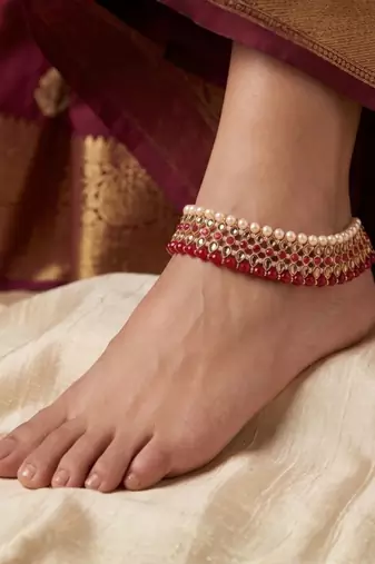 Pink beaded jewellery Yellow Gold Alloy   Pair of Anklet